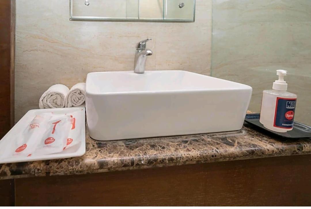 Hotel Agra Grande By Goyal Hoteliers Extérieur photo
