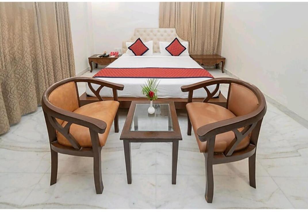 Hotel Agra Grande By Goyal Hoteliers Extérieur photo